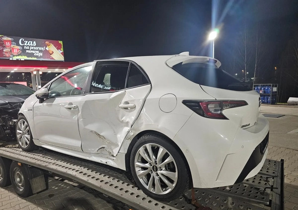 Toyota Corolla cena 36800 przebieg: 38000, rok produkcji 2021 z Lublin małe 106